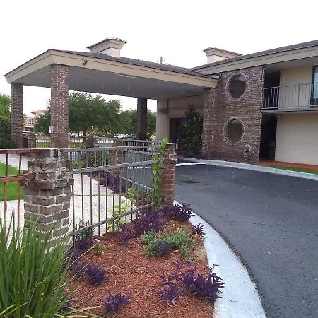 Gateway Inn Саванна Екстер'єр фото